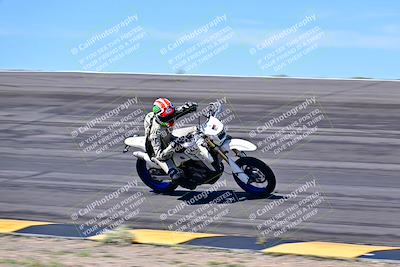 media/Mar-25-2024-Moto Forza (Mon) [[8d4319bd68]]/3-Intermediate Group/Session 3 (Bowl)/